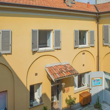 La Corte Di Zizi