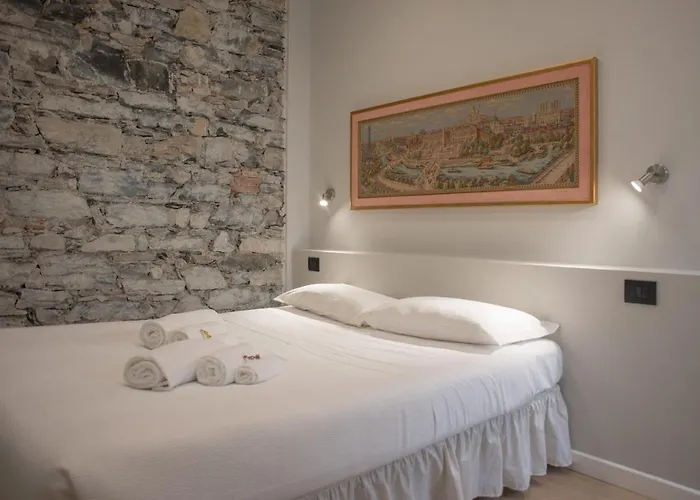 Semesterbostad La Corte Di Zizi Cernobbio