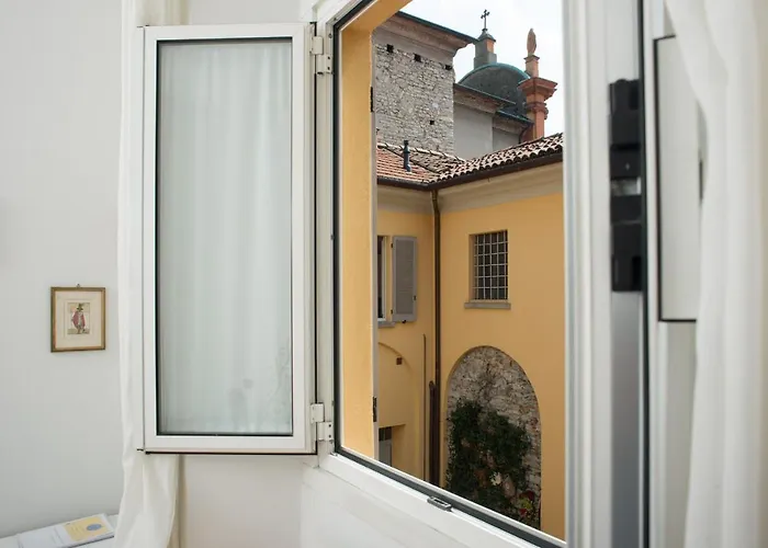 La Corte Di Zizi Semesterbostad Cernobbio