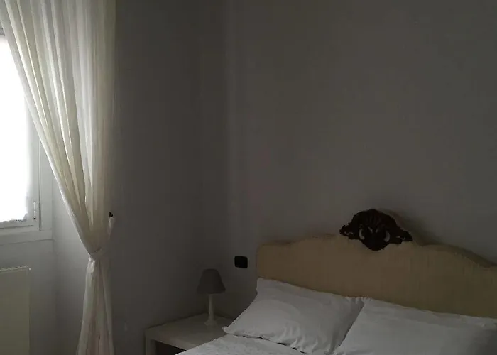 La Corte Di Zizi * Cernobbio