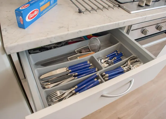 La Corte Di Zizi チェルノッビオ